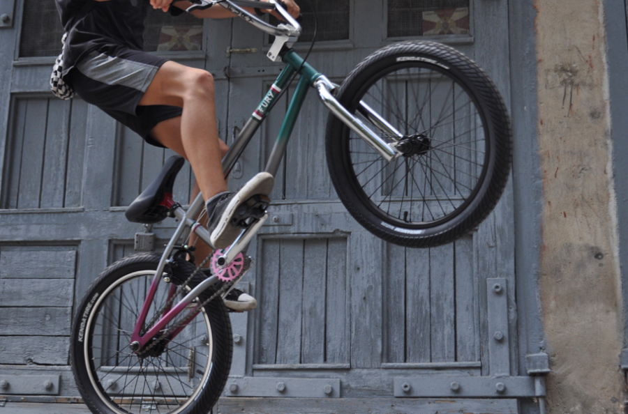 Экстремальная феерия: BMX и дертовые велосипеды ждут вас!