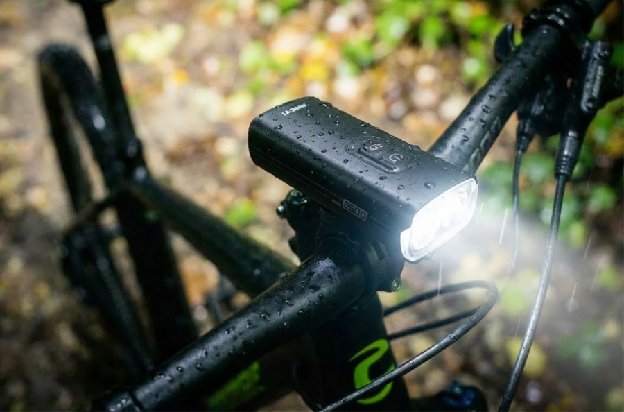 Ночь больше не помеха: мощный и надежный свет Hogger